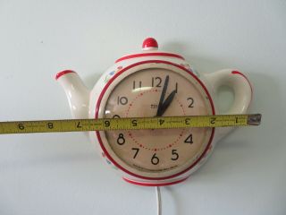 VINTAGE MILLER E.  Ingraham Co.  Electric Tea Pot Wall Clock MK 16 8