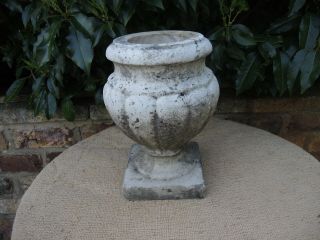 Small Antique Marble Stone Garden Urn 31 cm high (475) 2