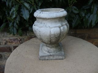 Small Antique Marble Stone Garden Urn 31 cm high (475) 3