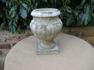 Small Antique Marble Stone Garden Urn 31 cm high (475) 4