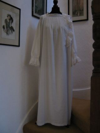 Antique Vintage Cotton & Broderie Anglaise Lace Night Gown With Front Opening