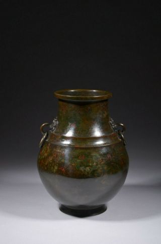 Large antique Chinese bronze vase,  Ming or Qing dynasty. 4
