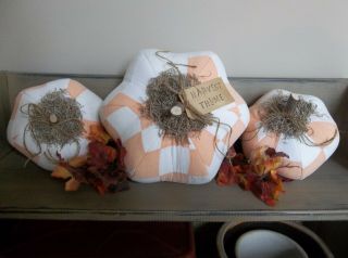 Trio Of Large Primitive Antique Cutter Quilt Pumpkins - Fall/thanksgiving Decor