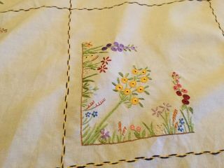 Vintage Hand Embroidered linen Table Cloth.  1930/40. 2