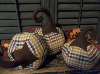 Trio Of Primitive Handmade Harvest/fall/thanksgiving Pumpkins