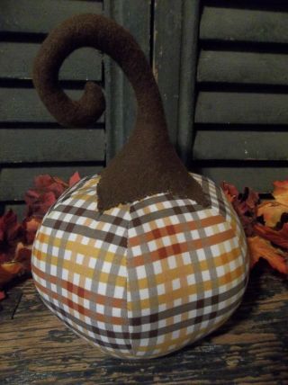 Trio of Primitive Handmade Harvest/Fall/Thanksgiving Pumpkins 2