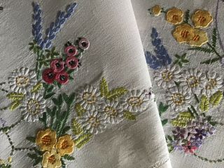 GORGEOUS VINTAGE IRISH LINEN HAND EMBROIDERED TABLECLOTH CRINOLINE LADY/GARDEN 3