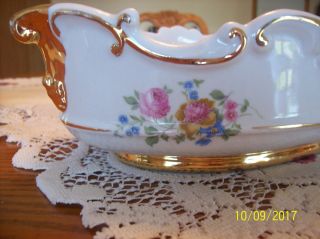 Porcelain Oblong Vtg.  Gold Accented & Spring Floral Scalloped Centerpiece Bowl 8