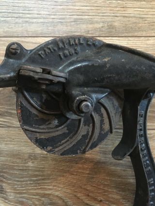 Antique Primitive Cherry Stoner Pitter Cast Iron Enterprise No 1 Hand Crank 5