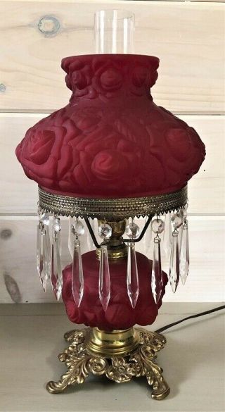 Vintage Victorian Fenton Rose Embossed Red Satin Glass Parlor Gwtw Table Lamp Nr