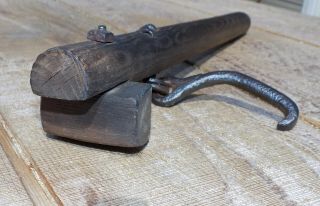RARE 19th C.  ANTIQUE HAND FORGED IRON HOOK on WOODEN HANDLE FARMING TOOL 4