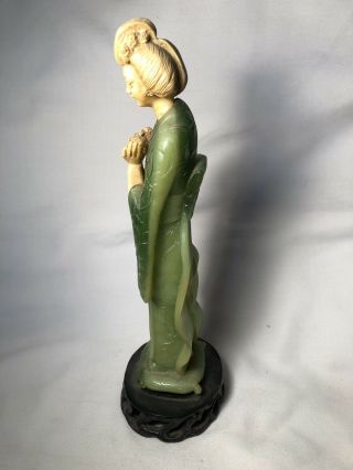 VINTAGE CHINESE WOMAN GREEN JADE LIKE CARVED STATUE HOLDING FLOWERS 2