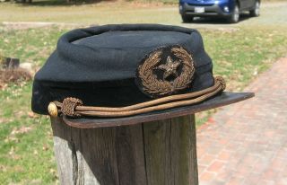 General Officer Kepi With Insignia And Chin Band