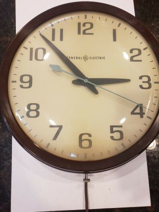 Vintage General Electric Industrial School Wall Clock Model 2012 14 