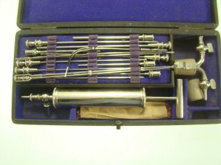 VERY RARE ANTIQUE MEDICAL SURGICAL ASPIRATEUR J.  HARAN,  PARIS IN CASE 1850 4