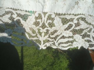 A GORGEOUS WHITE LINEN CUT WORK EMBROIDERED TABLECLOTH 48 