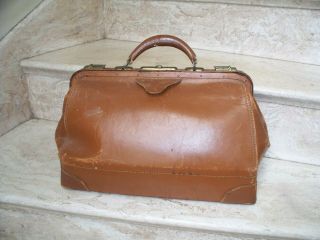 Antique Vintage Natural Brown Leather Medical Doctor Bag Steampunk Travel Tote 2