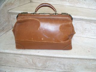 Antique Vintage Natural Brown Leather Medical Doctor Bag Steampunk Travel Tote 5