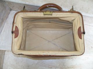 Antique Vintage Natural Brown Leather Medical Doctor Bag Steampunk Travel Tote 7
