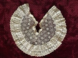 Gorgeous Handmade XIX C.  Large LACE COLLAR - Embroidery on tulle - width 9.  5 