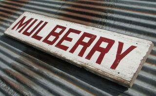PRIMITIVE WOODEN MULBERRY SIGN VINTAGE FRUIT TREE STAND FARM ANTIQUE OLD berries 2