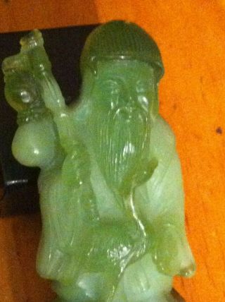 Fine Antique Chinese Green Jade Sage on Wooden Base 116g 5