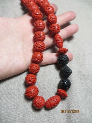 Vntg.  Chinese Real Natural Carved Cinnabar bead Red/Black necklace Sterling clasp 2