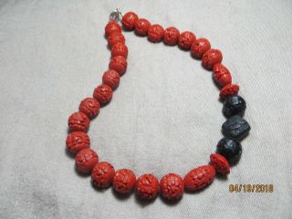 Vntg.  Chinese Real Natural Carved Cinnabar bead Red/Black necklace Sterling clasp 6