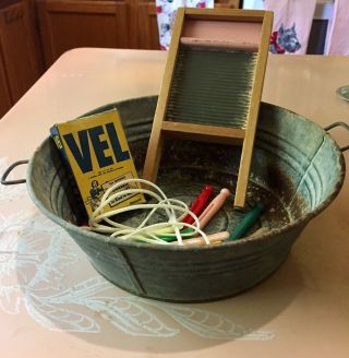 Antique Vintage Child Doll Toy Tin Washboard Vel Laundry Soap Sample Clothespins