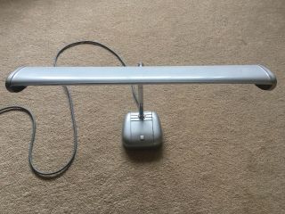Vintage 1960’s Trident 992 Wing Style Desk Lamp