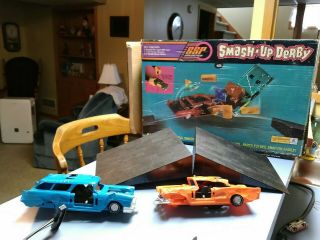 Smash Up Derby Kenner Ssp 1971 With Sonic Sound Two Cars And Ramps W/box