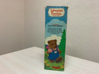TOMY Sylvania Families Collectibles STAR PERFORMERS STORYTELLIN ' BEAR Complete 5