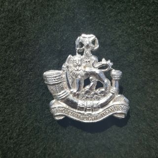 Rhodesian Light Infantry Rli Beret Badge - Udi Rhodesian Bush War Era