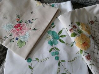 3 Vintage Hand Embroidered Applique Cotton Tablecloths Vgc Floral Art Deco