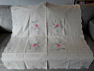 3 vintage hand embroidered applique cotton tablecloths vgc floral Art deco 5