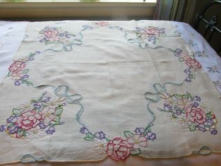 Vintage Hand Embroidered - Open Cut Work Irish Linen Tablecloth - FLORAL ' S & BOWS 4