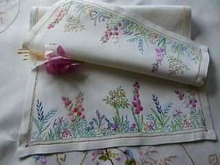 Vintage Hand Embroidered Tray Cloth - Flower Garden - Very Pretty