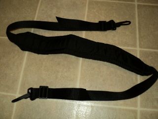 U.  S Military Issue Heavy Duty Padded Small Arms Sling W/ Hooks Army Usmc