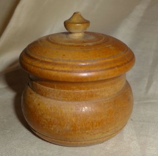 Htf Ohio Found Small Peaseware Treen Spice Jar - Fantastic Patina & Top
