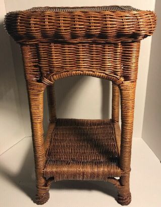 Ornate Vintage Wicker Small Accent Table Plant Coffee Stand W Shelf Mid Century