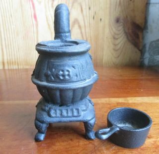 Antique Miniature Salesman Sample Cast Iron Pot Belly Pipe Stove w/ Tiny Kettle 2
