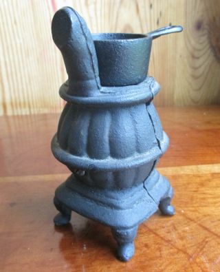 Antique Miniature Salesman Sample Cast Iron Pot Belly Pipe Stove w/ Tiny Kettle 6