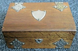 Antique Vintage Oak Large Trinket Box Arts And Crafts With Vacant Shield