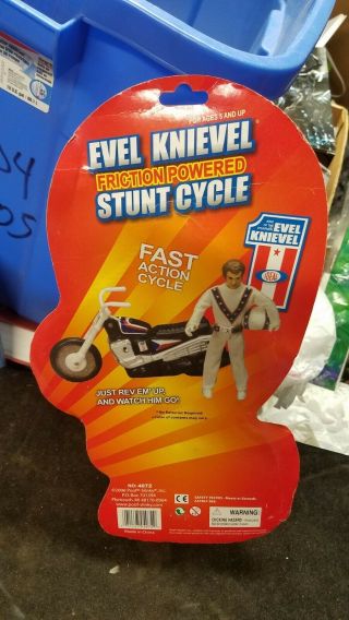 2006 EVEL KNIEVEL Friction Powered Stunt Cycle w/ Action Figure Blister Pack 2