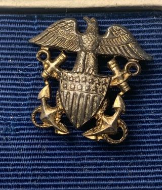 VINTAGE BOXED SET OF STERLING AND GOLD UNITED STATES NAVY,  PINS 2