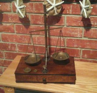 1890s HENRY TROEMNER BALANCE SCALES GOLD OR APOTHECARY ANTIQUE 2