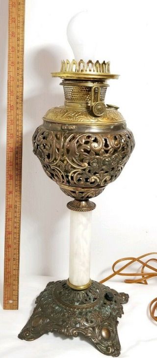 ANTIQUE Bradley & Hubbard B&H Banquet Oil Lamp CONVERTED TO ELECTRIC Light 2