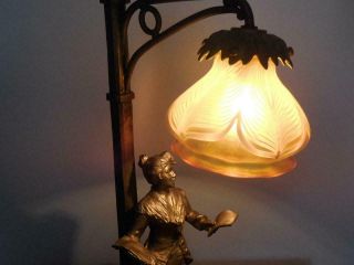 Henri Godet Bronze Lamp With Quezal Pulled Feather Shade - Circa 1890/1910 2