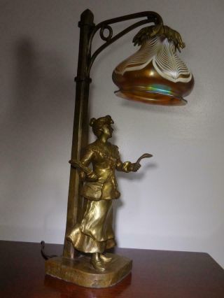 Henri Godet Bronze Lamp With Quezal Pulled Feather Shade - Circa 1890/1910 3