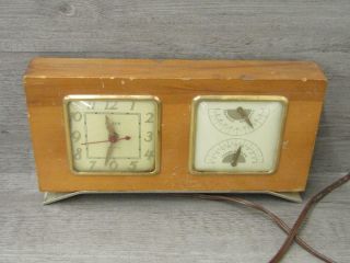 Vintage United Clock Corp Model 101 Barometer Thermometer Mantle Clock